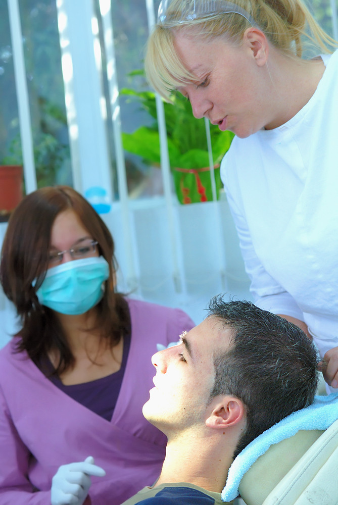 Consider a Career as a Dental Assistant